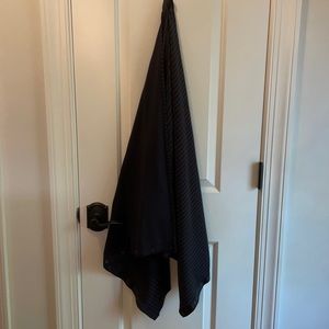 Lululemon scarf
